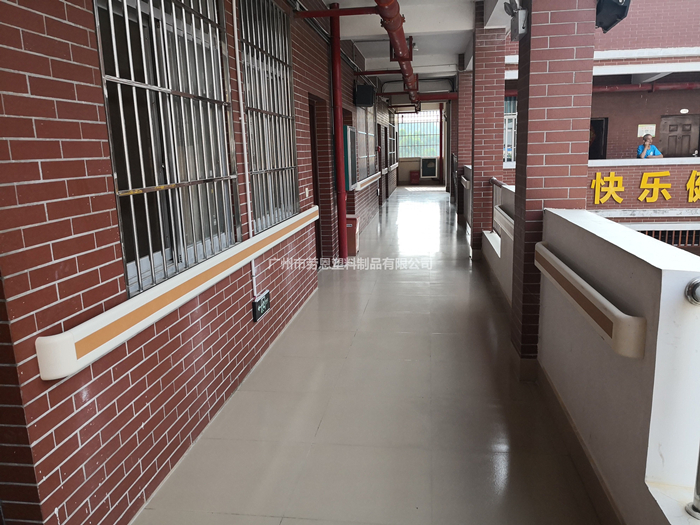 【廣西大化】誰說防撞扶手流行的不一定是最好的？