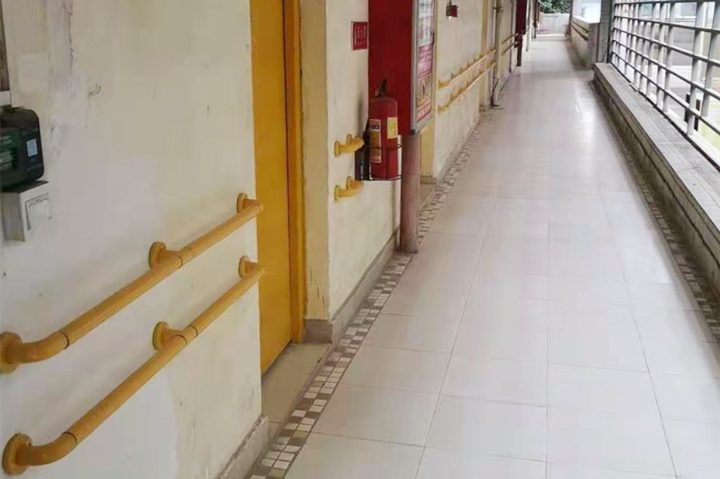 【廣東江門】無(wú)障礙扶手和普通的扶手護(hù)欄之間的區(qū)別在哪里？