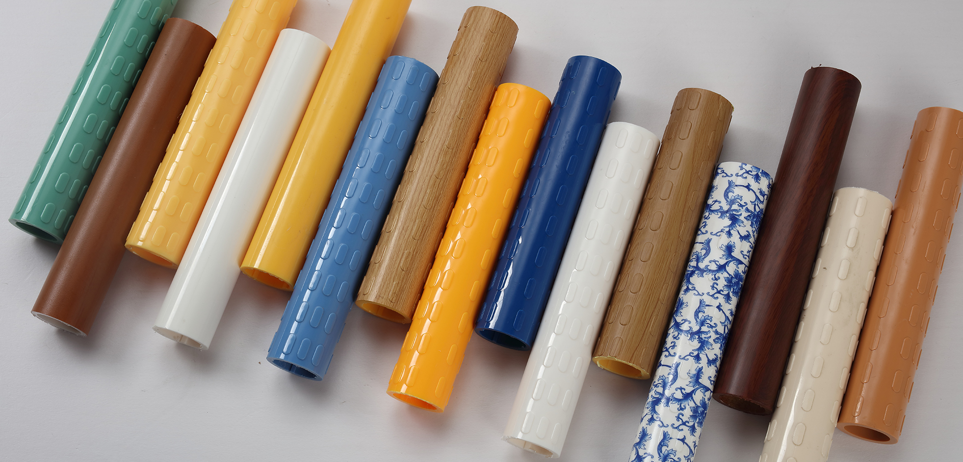 為老人選安全扶手，哪種扶手不能選？