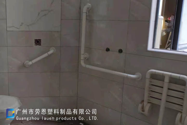 2022.3.16白云區(qū)太和鎮(zhèn)綜合養(yǎng)老服務中心-衛(wèi)浴助力扶手 (3)